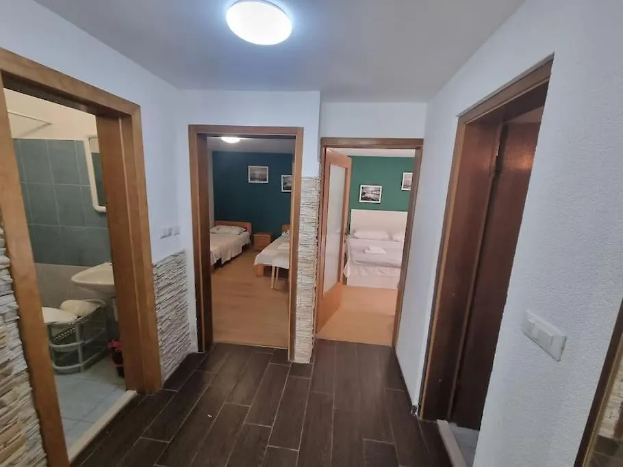 Evala Apartment Split